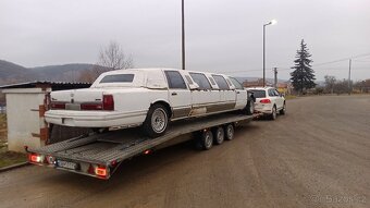 2x Lincoln town car limuzína 4.6 - 6