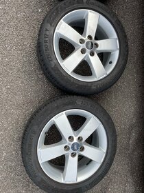 Alu kola originál Ford letní pneu 225/50/17 6-7mm - 6