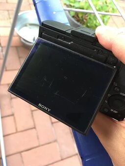 fotoaparát Sony RX100 - 6