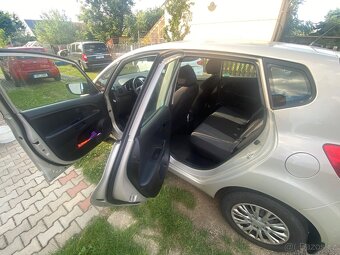 Kia venga 1.4 - 6