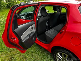 Toyota Yaris Automat 1.3 Benzin73KW Rok:2017Najeto:40tis.k - 6