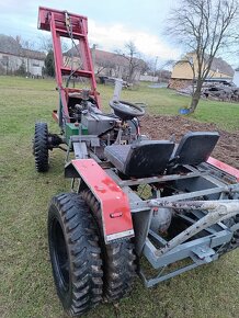 Traktor+nakladač 4x4 V3S, Avia, doprava do 100km zdarma. - 6