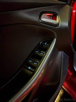 Ford focus look ST - 6
