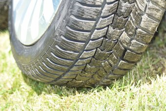 Alu kola 5x108 R17 - originál FORD (zánovní zimní pneu 9 mm) - 6