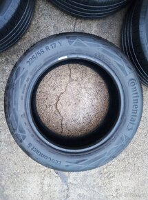 225/55R17 - 6