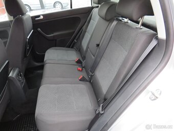 Volkswagen Golf Plus 1.6TDI , 77 kW nafta, 2010 - 6