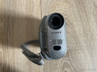 MiniDV kamera Sony HC16E - 6