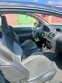 Peugeot 206 cc 2.0 benzín - 6