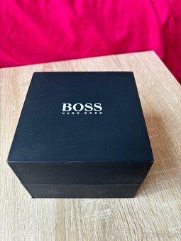 Huggo Boss - 6
