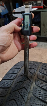 Zimní pneumatiky PIRELLI 215/60R16 95H 8,00mm DOT 2024 - 6