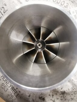 BMW turbo OE 8631902 - 6