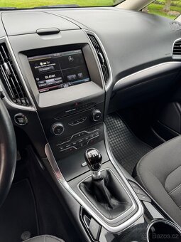 Ford Galaxy 2.0 TDCi 132 kw, 7 míst - 6