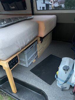 Volkswagen T4, VYVAŘENO, 2,5 TDi/65 KW, SPANÍ, SOLÁR - 6