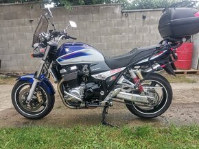 Suzuki Gsx 1400 - 6