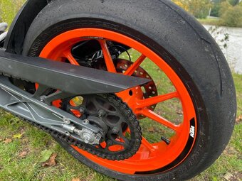 KTM 390 Duke - 6