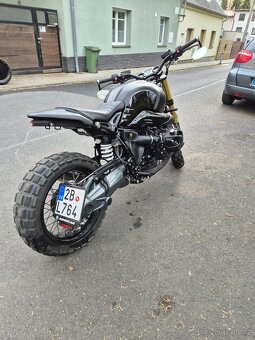 Bmw rninet - 6