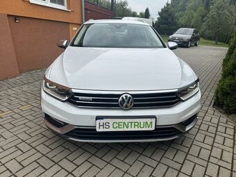 Volkswagen Passat 2.0 TDi 140kW 4motion DSG Alltrack - 6
