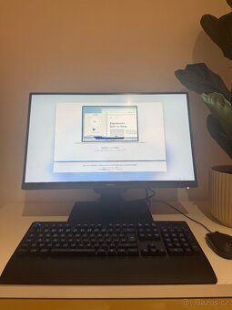 KOMPLETNÍ PC SESTAVA + grafický monitor - 6