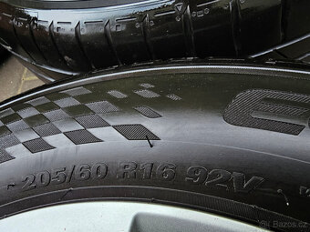 ALU letní kola disky Hyundai I40 R16 5x114,3 ET40 - 6