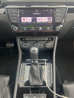 Škoda superb 3 2.0 TDI 140kw L&K - 6
