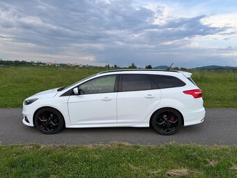Ford Focus 2,0 TDCI ST 136kW RECARO - 6