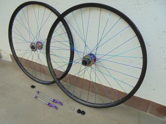Kolesá 29"Bezdušové Pev. osa 15x100 - 12x142 aj R.Upináky. - 6