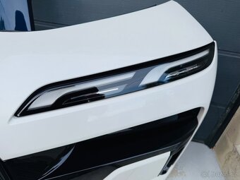 BMW G70 nárazník M-paket světla blatnik - 6