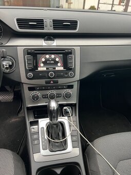 Volkswagen Passat B7 2.0 TDI DSG - 6