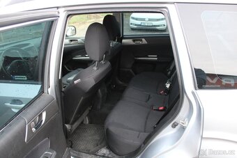 Subaru Forester, 2,0D 108KW, 4 x 4, ČR, DPH, r.v. 2012 - 6