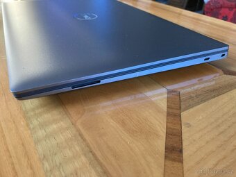 Dell Precision 5680 16" ZÁRUKA i7-13800H 16GB RTX A1000 6GB - 6