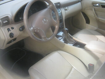 Prodám osobní auto Mercedes-Benz C 270 CDI r.v. 2001. - 6