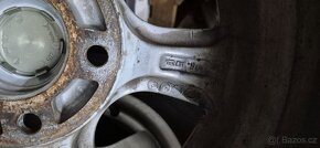 7,0Jx15H2 Litá kola + 215/65R15 3x pneu - 6