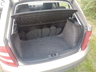 Škoda Fabia - 6