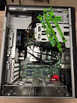 FUJITSU PRIMERGY TX1310 3GHz/32GB/240GBSSD+1TB s Win11 - ZÁR - 6