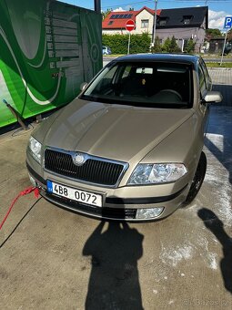 Octavia 2 1.9tdi 77kw díly motor vše - 6