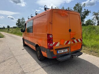 Prodám VW crafter 2.5tdi 80kw 6mist nové rozvody oleje filtr - 6