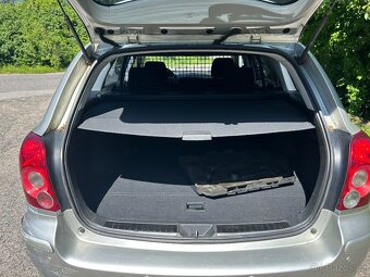 Toyota Avensis 2.0--93Kw 2007,facelift-- nahradní díly - 6