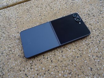TOP Samsung Galaxy Z Flip7 12/512GB +folie+pouzdro - 6
