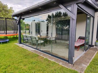 Bezrámové posuvné zasklení - 6