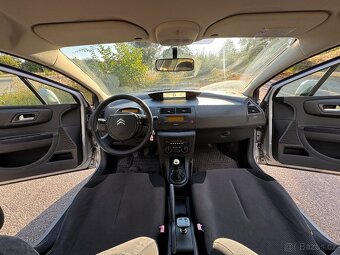 Citroën C4 1.4 16V - 6