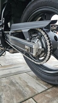 Suzuki DL 650 V-Strom - 6