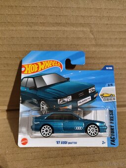 MODELY HOT WHEELS RŮZNÉ VIZ. FOTO - 6