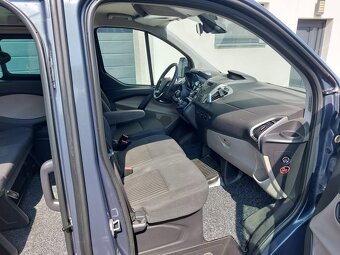 Ford tourneo custom 2.2 tdci 92kw long - 6