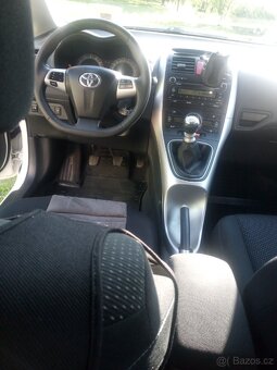 Toyota Auris - 6