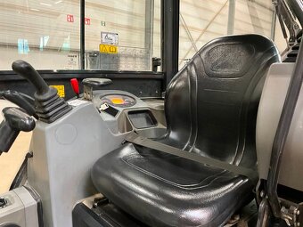 BAGR BOBCAT E 17 - 6