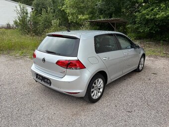 Volkswagen Golf, 1.6 TDi 81 kW DSG SERVISKA NEHAVAROVANÉ - 6