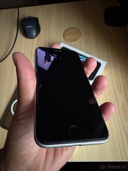 iPhone SE 2020 64gb - 6
