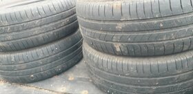 205/60r16 - 6