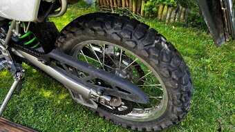 Kawasaki KLX250 - 6