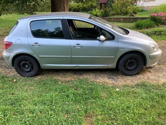 Prodám Peugeot 307, 1.6i, rok 2004, bez STK - 6